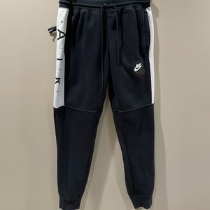 Nike Sportswear Air Fleece Joggers 886048-010